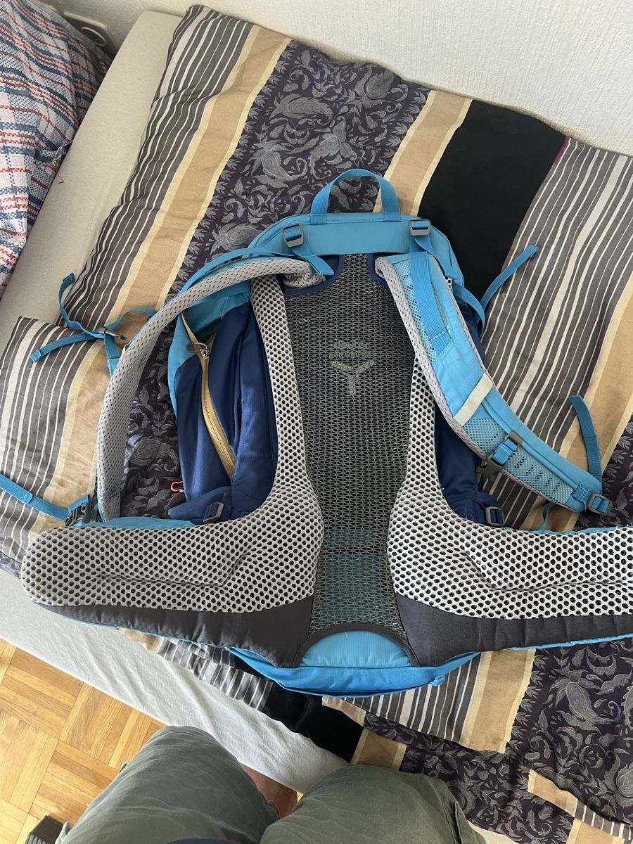 Deuter Sacs à dos: Backpack – D'occasion à Villars-sur-Glâne par ext_5h55 2