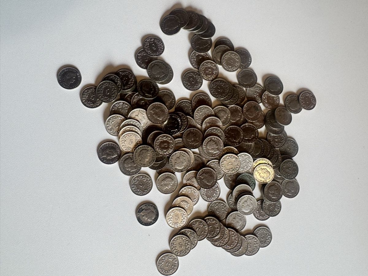 Tutti le monete: Alte Schweizer 5 rappen ( 140 stück) – Usato da Ilanz venduto da tai_q2yd