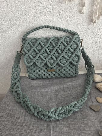 Makramee Handtasche rauchgrün, Handgemacht