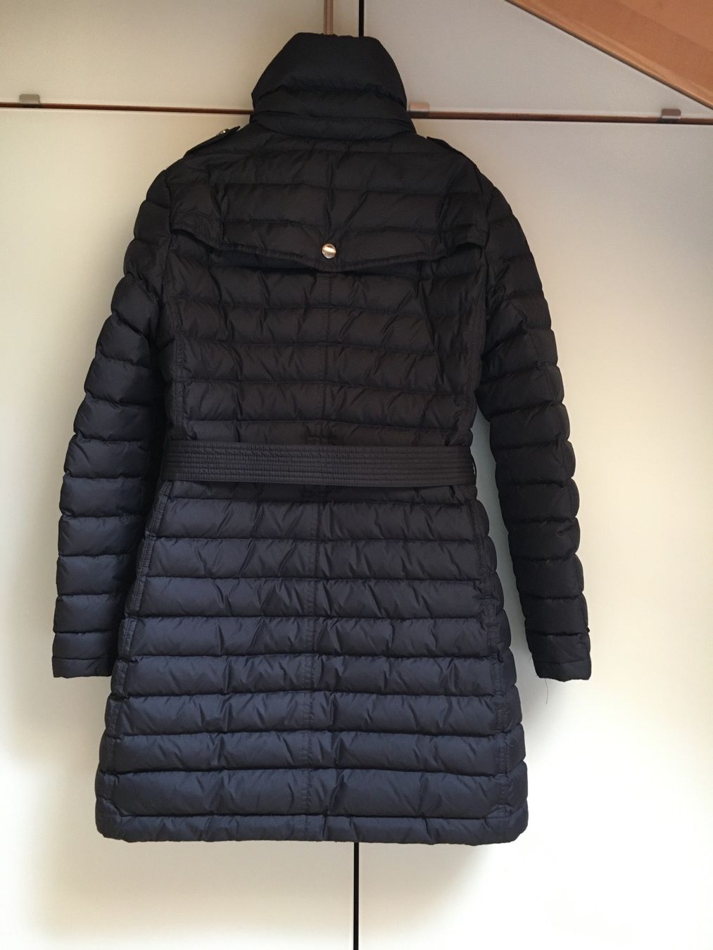 Burberry Giacche: Original Burberry Daunensteppjacke – Usato da Brienz BE venduto da Eos_123 1