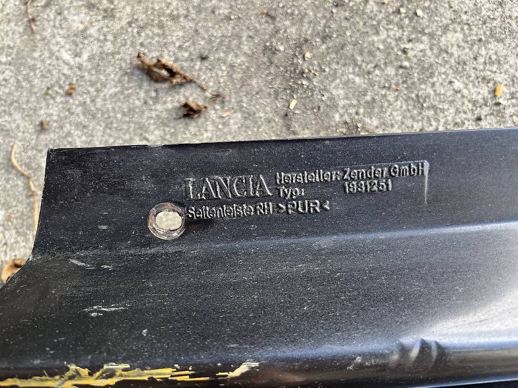 Lancia Tutti pezzi di ricambio auto: Lancia Delta Hpe – Usato da St-Aubin-Sauges venduto da acc_5mhf 2