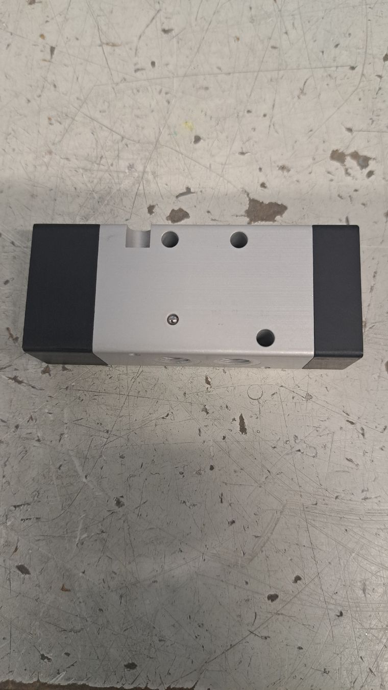 Metall- & Schlosserei Sonstiges: 3/2 Wegeventil pneumatisch betätigt G1/8" – Neu (gemäss Beschreibung) aus St. Antoni von Andy85 3