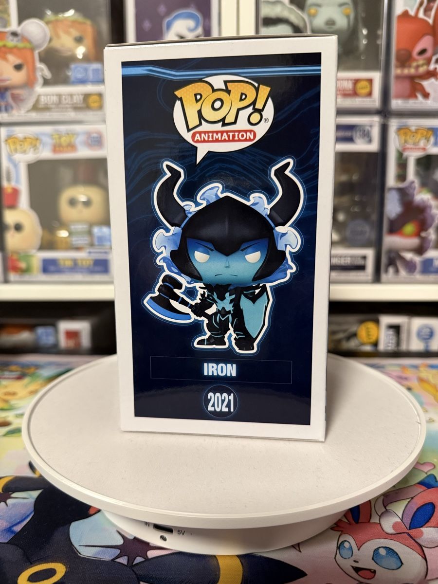 Funko Statuette: Funko Pop Solo Leveling Iron 2021 – Nuovo e nell'imballaggio originale da Flüelen venduto da alex_y88 3