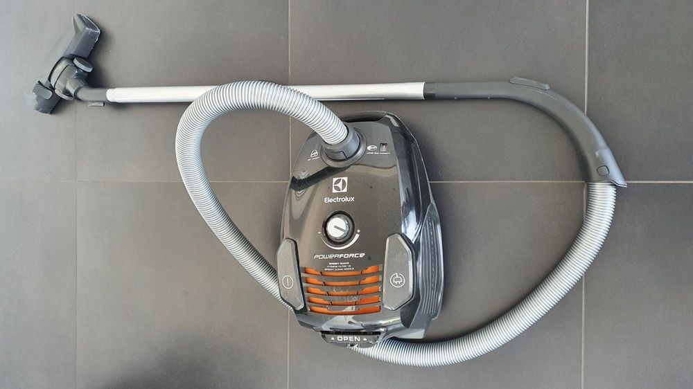 staubsauger-electrolux-gebraucht-in-f-r-chf-20-nur-abholung-auf