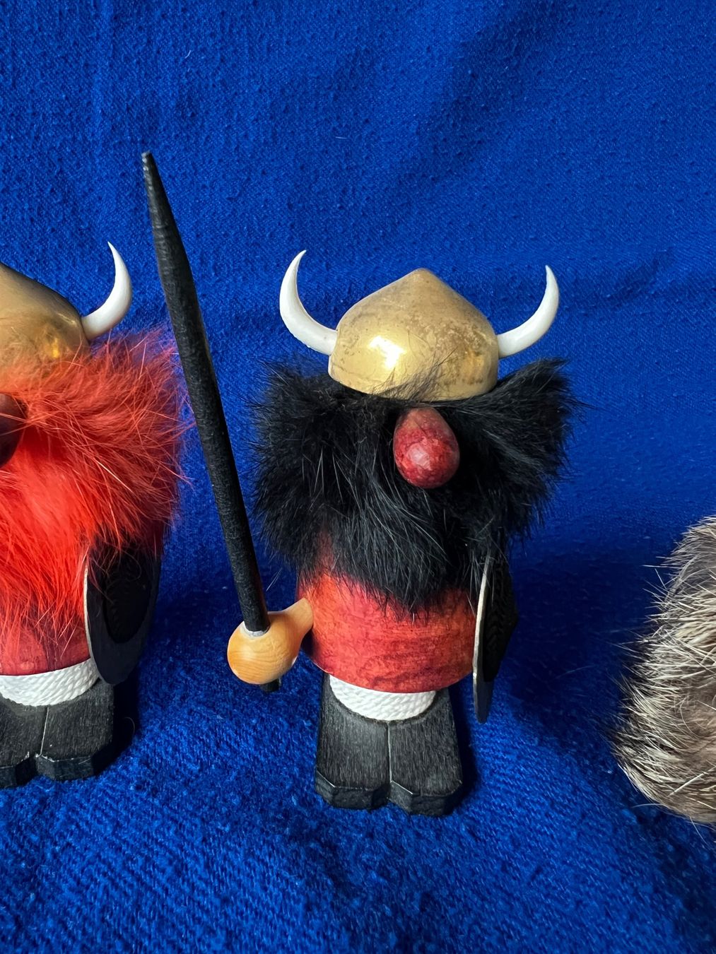 Figuren: Wikinger-Figuren (aus Holz/Fell) – Gebraucht aus Muttenz von Flyaway747 3