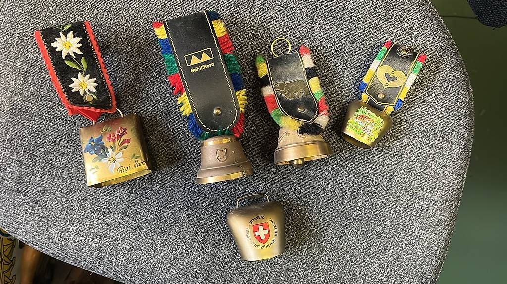 Campanacci mucche: 21 verschiedene Glocken – Usato da Amriswil venduto da MiCastel 1
