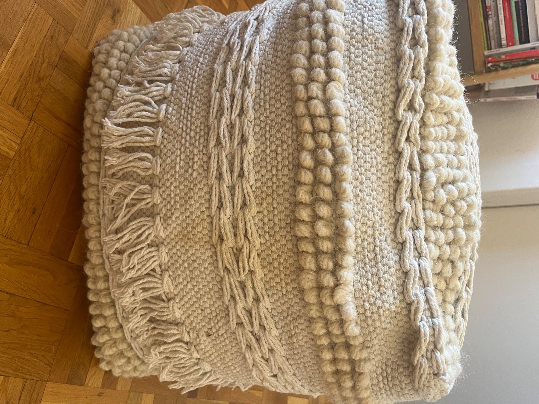 Micasa Wiegen & Stubenwagen: Pouf micasa blanc cassé – Gebraucht aus Prilly von mau_p6b8 4