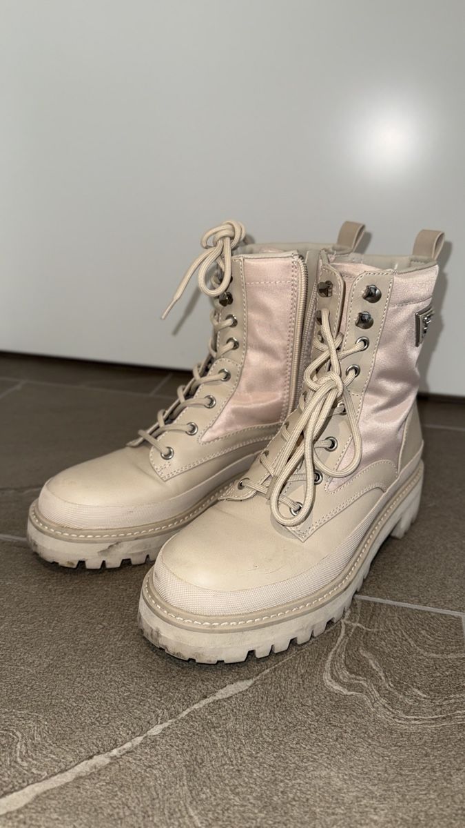 Guess Scarpe da donna: Schnürstiefel GUESS – Usato da Rebstein venduto da juz_7vw2