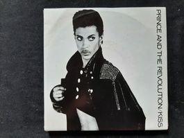 Single Prince: Kiss