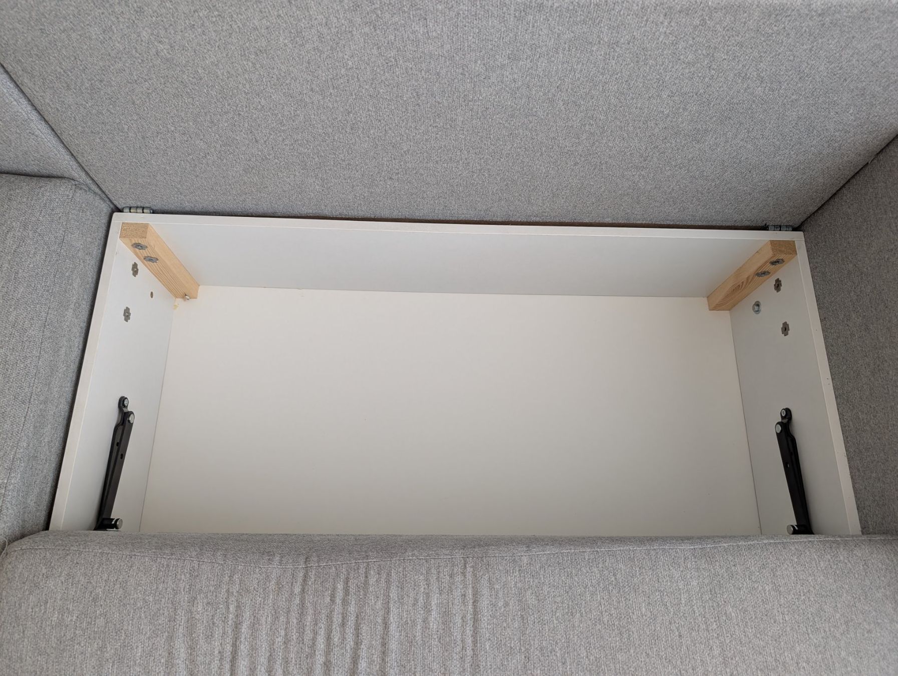 Sofas: Sofa mit Schlaffunktion – Gebraucht aus St. Margrethen SG von pas_pcw6 2