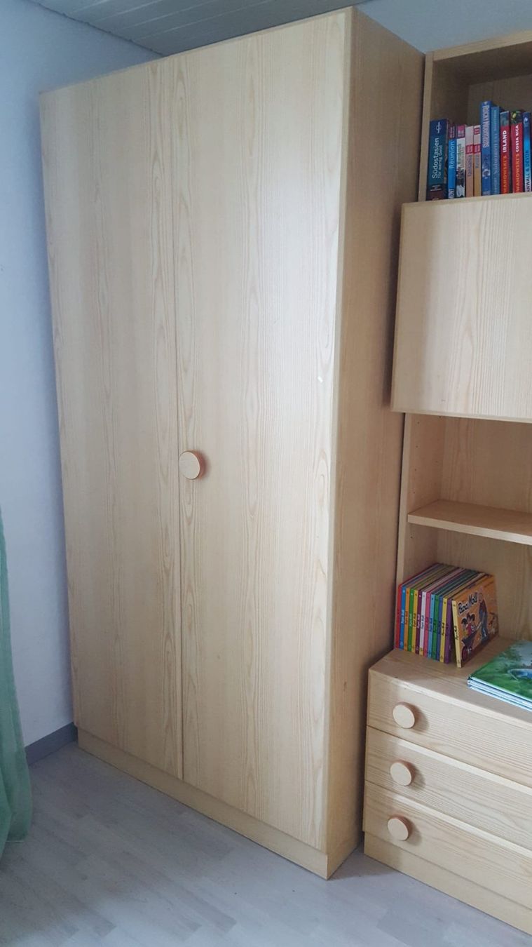 Betten: Kinder Schlafzimmermöbel komplett oder einzeln – Gebraucht aus Seuzach von ope_mx26 1
