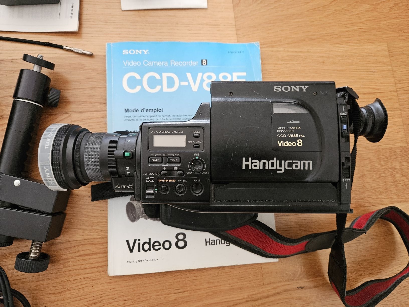 Sony Videocamere: Sony CCD-V88E Video Camcorder – Difettoso da Roggwil BE venduto da Hr.Gustav 2