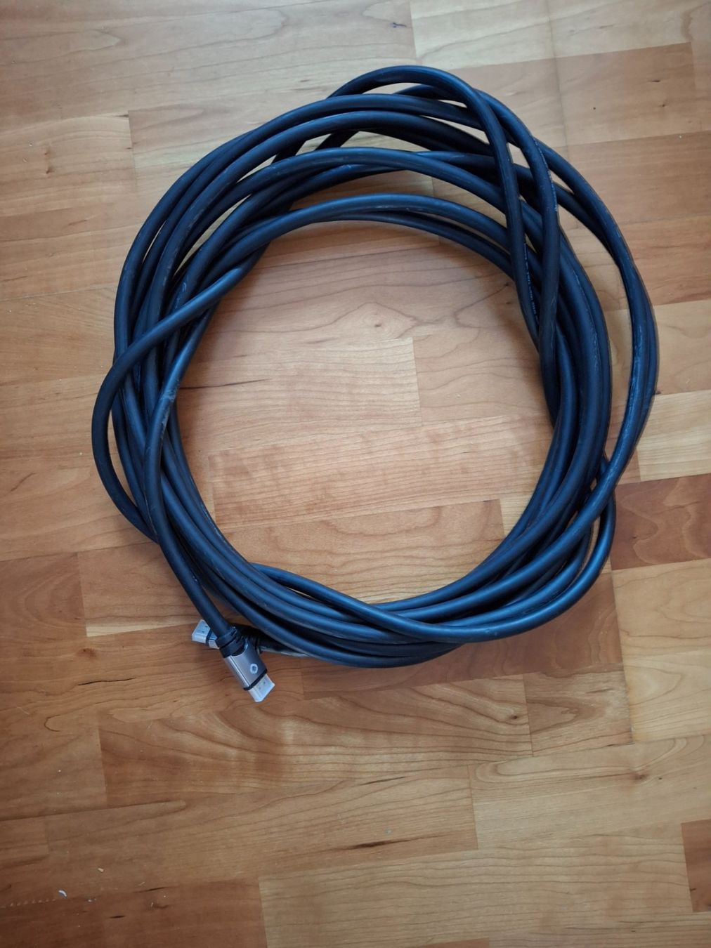 Oehlbach Cavi: Oehlbach 10m 2160p Black Magic High-End HDMI Kabel – Usato da Kirchberg SG venduto da B1678