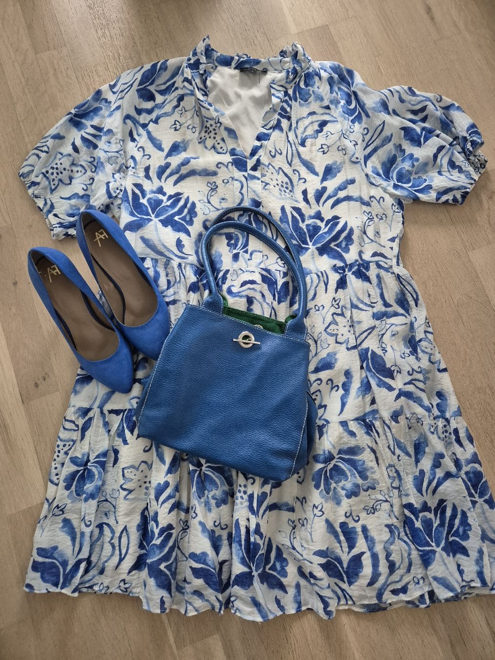 Lotti di vestiti: paket – Nuovo (secondo la descrizione) da Schaffhausen venduto da Madison74