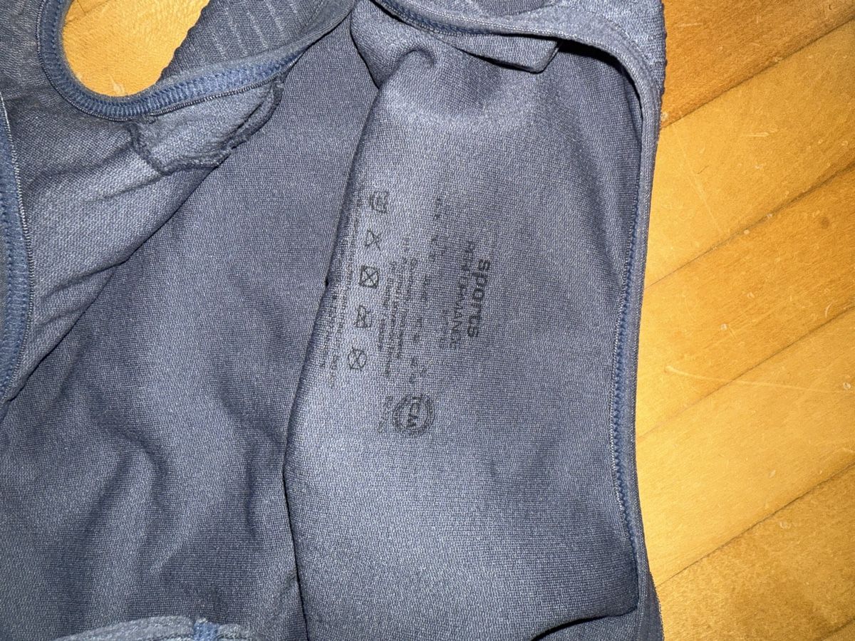 Tops: Sport BH Grösse S – Gebraucht aus Mörschwil von Seegurke18 1