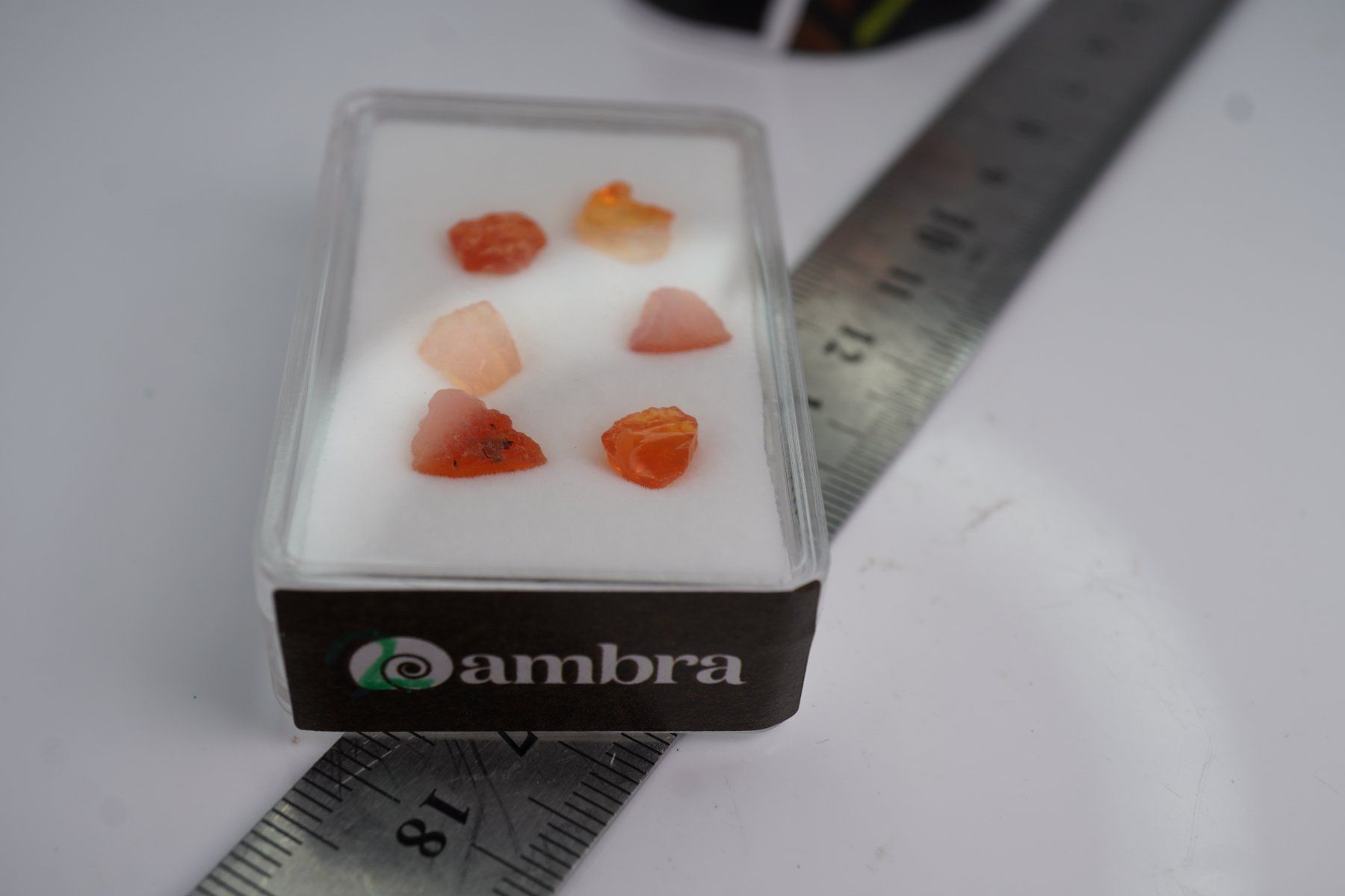 Minerali & Pietre curative: Feuer opal Mexico  Roh       im Böxli no2 – Nuovo e nell'imballaggio originale da Eschenbach SG venduto da topstone 3
