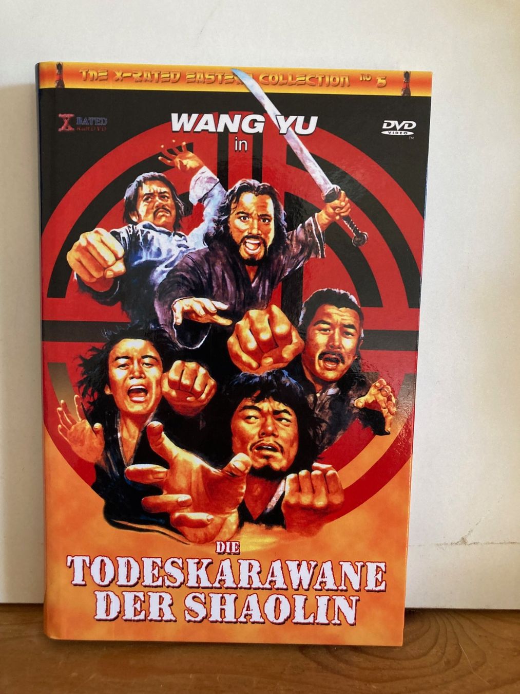 Tous les DVDs: Die Todeskarawane der Shaolin - Grosse Hartbox - DVD - Uncut – D'occasion à Wädenswil par noodelbraincrew