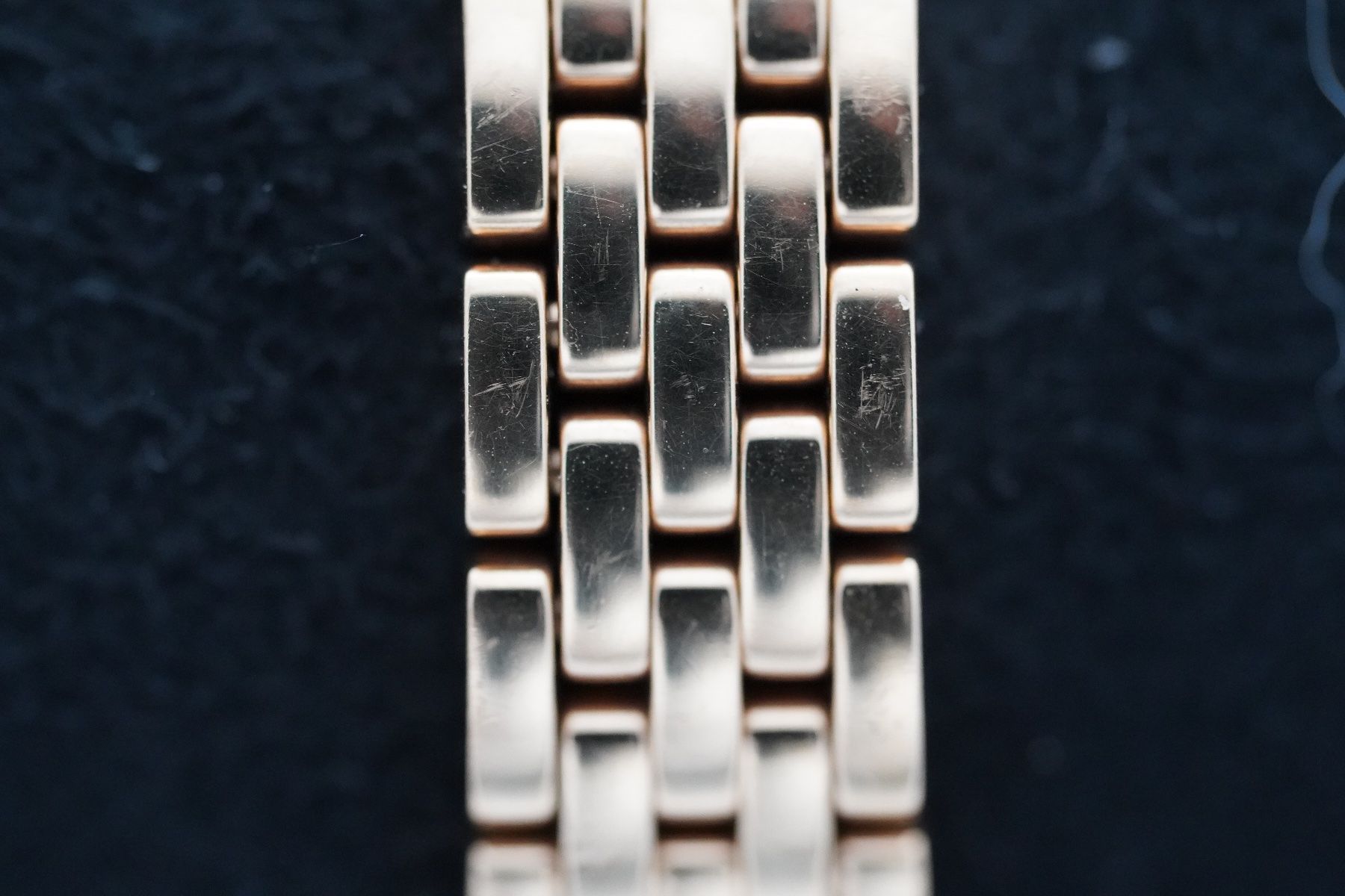 Cartier Orologi: Cartier Panthère mini aus 2025 – Usato da Nebikon venduto da Mr.Watchseller 8