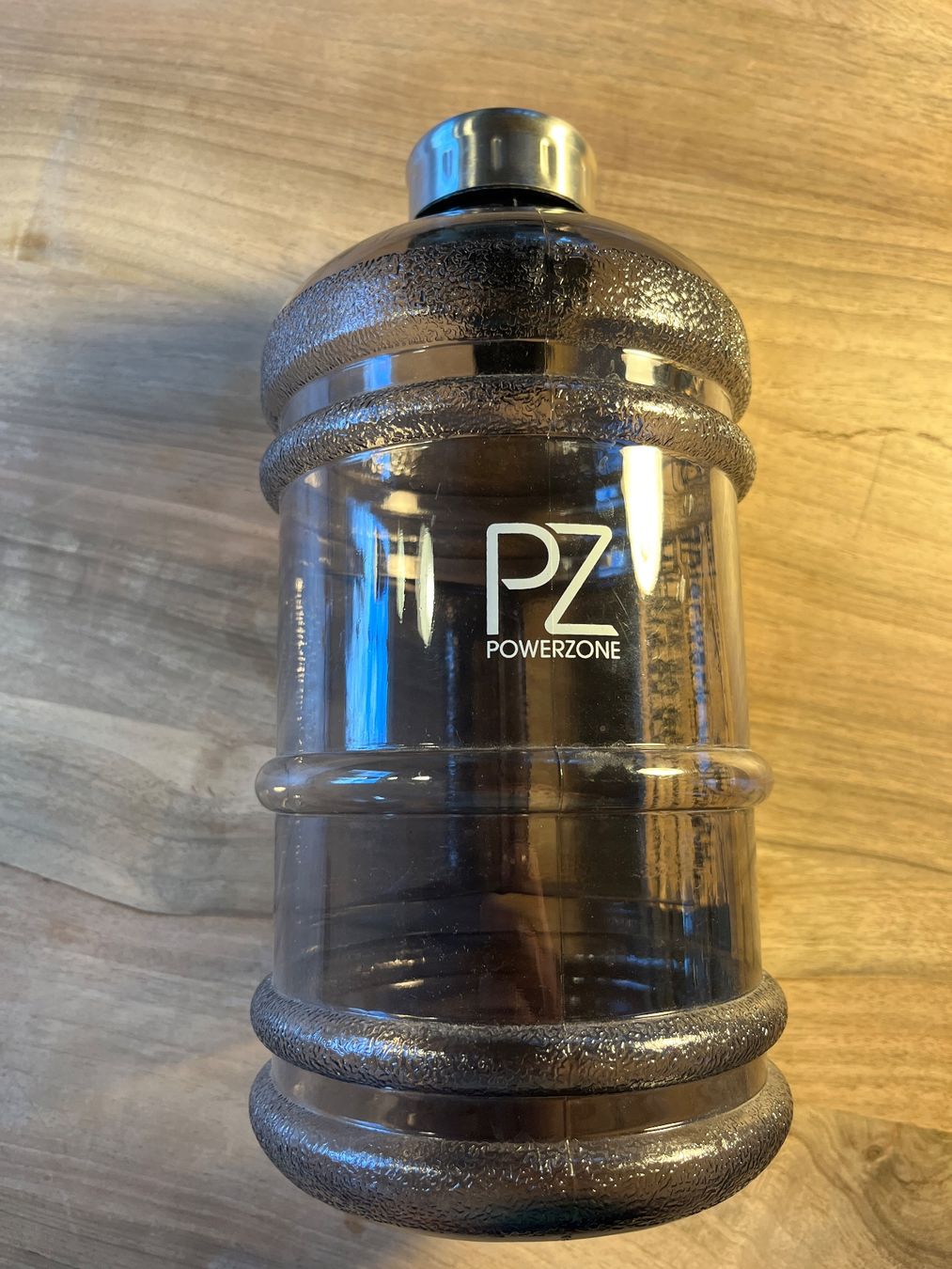 Borracce & Thermos: Powerzone Trinkflasche 2,2 Liter – Usato da Volketswil venduto da pharfalla