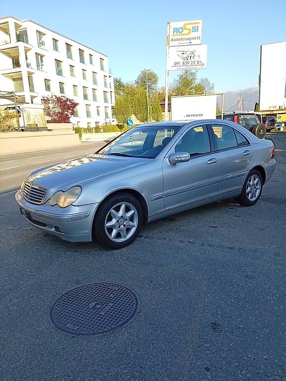 Mercedes-Benz Autos: MERCEDES BENZ C 240 – Gebraucht aus Gordola von sai_2bz9 2