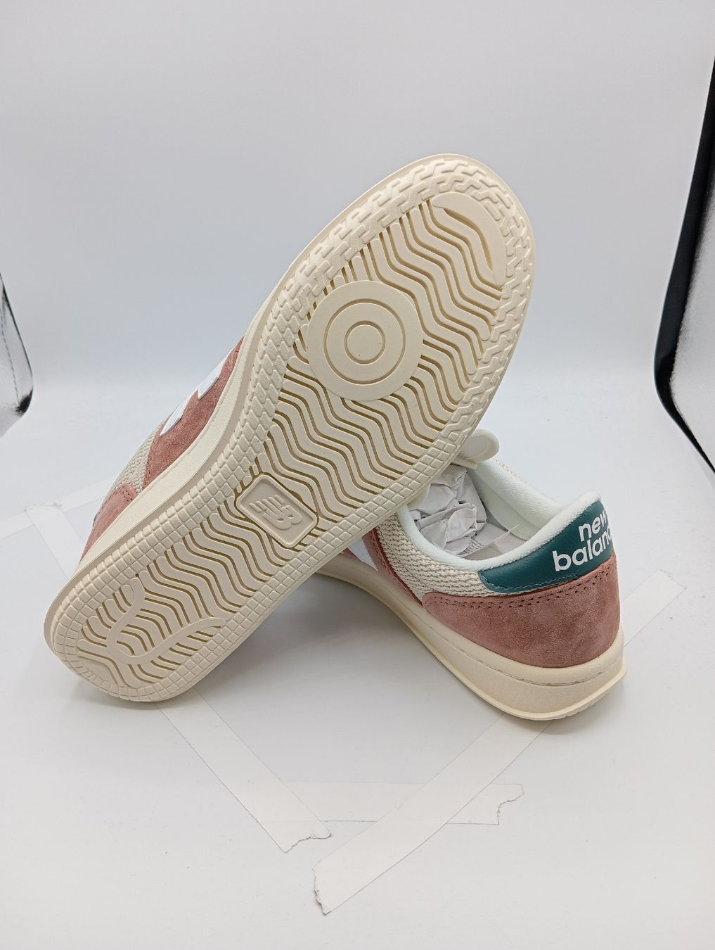 New Balance Scarpe da uomo: New Balance 500 (EU40.5) – Nuovo e nell'imballaggio originale da Schaffhausen venduto da outlez 6