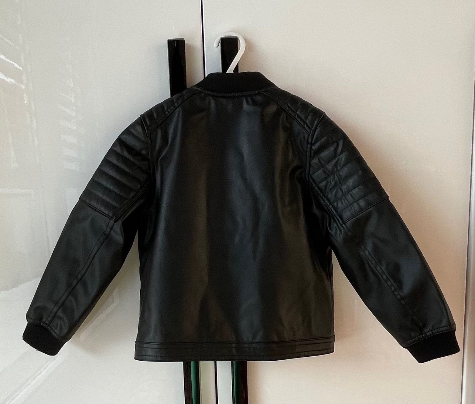 H&M Giacche & Cappotti: Giacca in ecopelle H&M – Usato da Castel San Pietro venduto da Moregi 1