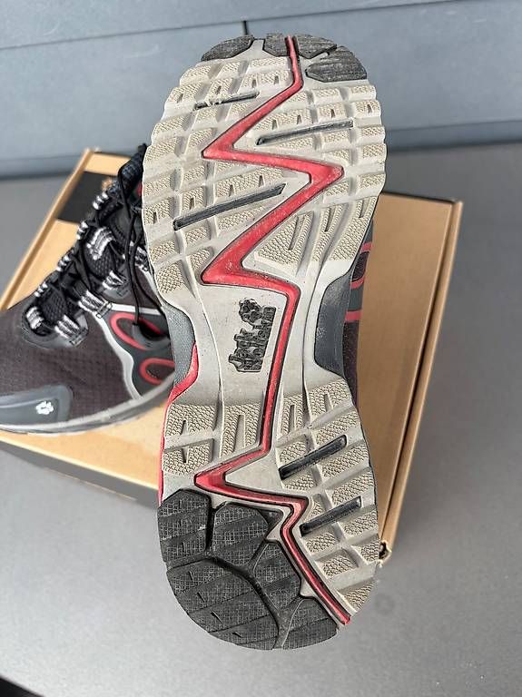 Scarpe da donna: Damen Wanderschuh – Usato da Horgen venduto da Edeka50 2