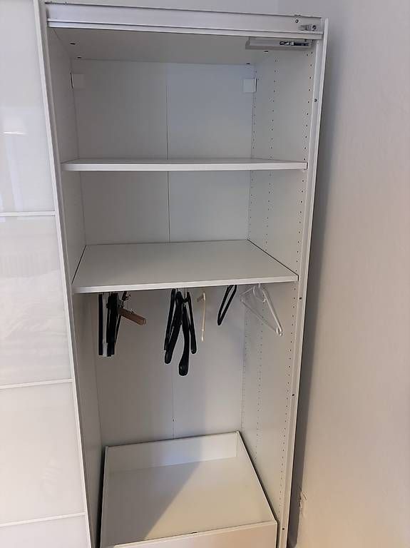Armadi: Ikea Pax mit Schiebetüren  – Usato da Bern venduto da Al_00 2