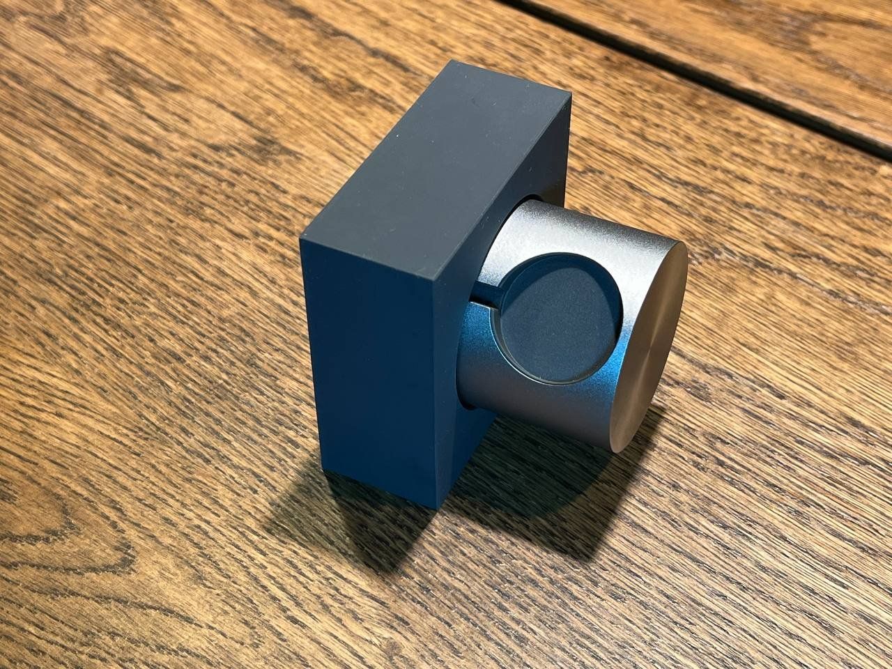 Native union Accessoires Smartwatch: Native Union Apple Watch Dock & Charging Stand – D'occasion à Zürich par pimentium 2