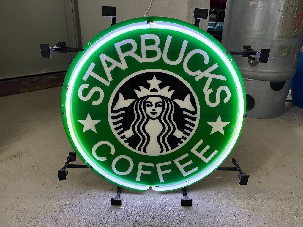 Lampade: Starbucks Neon Reklame – Usato da Luzern venduto da Nautico