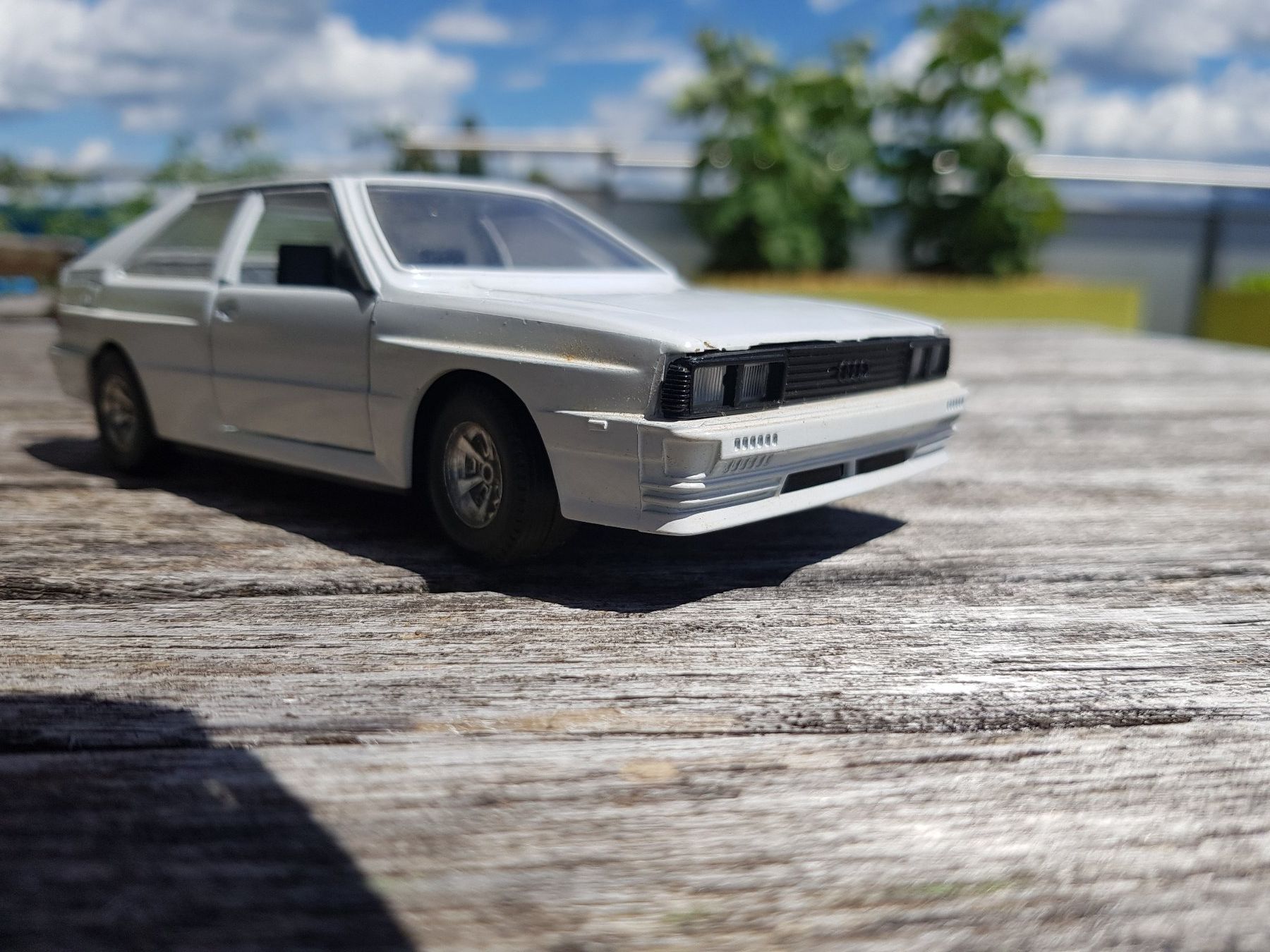Audi Modellini d'auto: Audi Quattro Modellauto weiss – Usato da Jona venduto da dampfnuggi