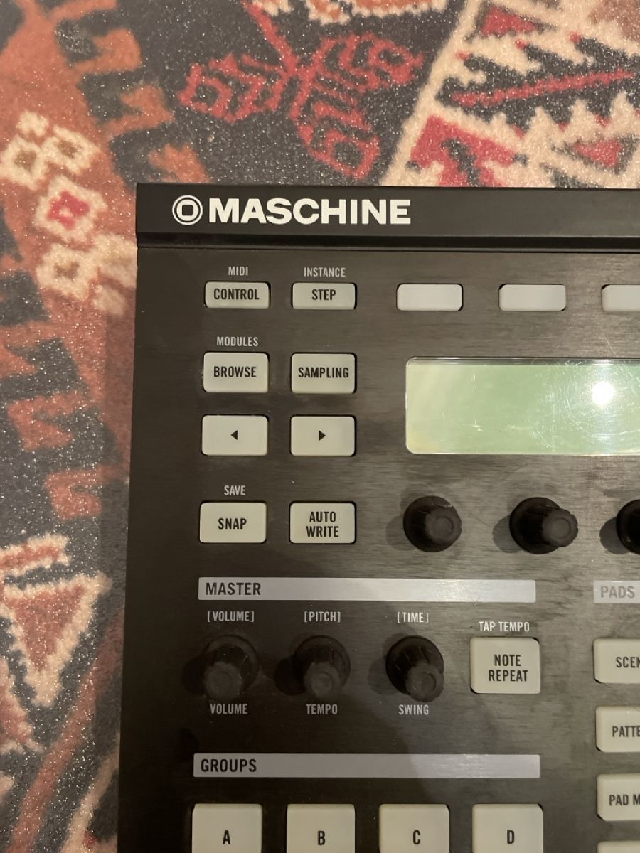 Native Instruments Strumenti musicali: NativeInstruments NI Maschine Studio Controller – Usato da Herzogenbuchsee venduto da MOTIVWERK_CH 2