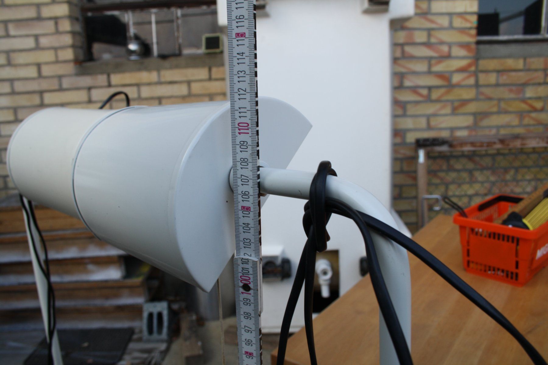 Lampade: STEHLAMPE LAMPE STEHLEUCHTE VINTAGE – Usato da Wauwil venduto da Pneuedy 9