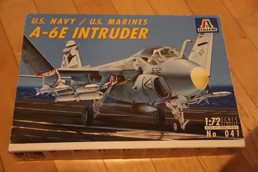 Italeri 1:72 A-6E Intruder | Kaufen auf Ricardo