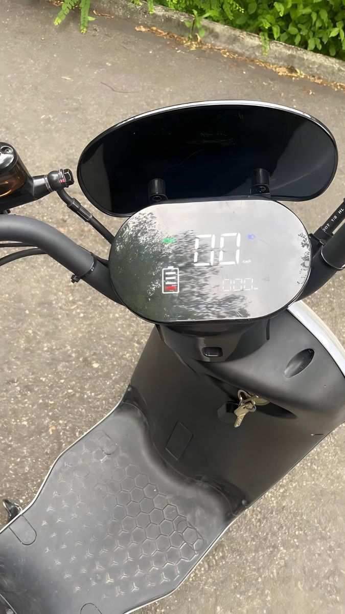 Scooters: E- Roller Zilla Loki – D'occasion à Zürich par fulma 5