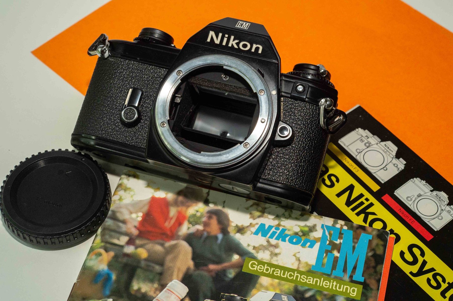Nikon Appareil photo: Nikon EM ab Service - mit Anleitung – D'occasion à Schwerzenbach par floridan