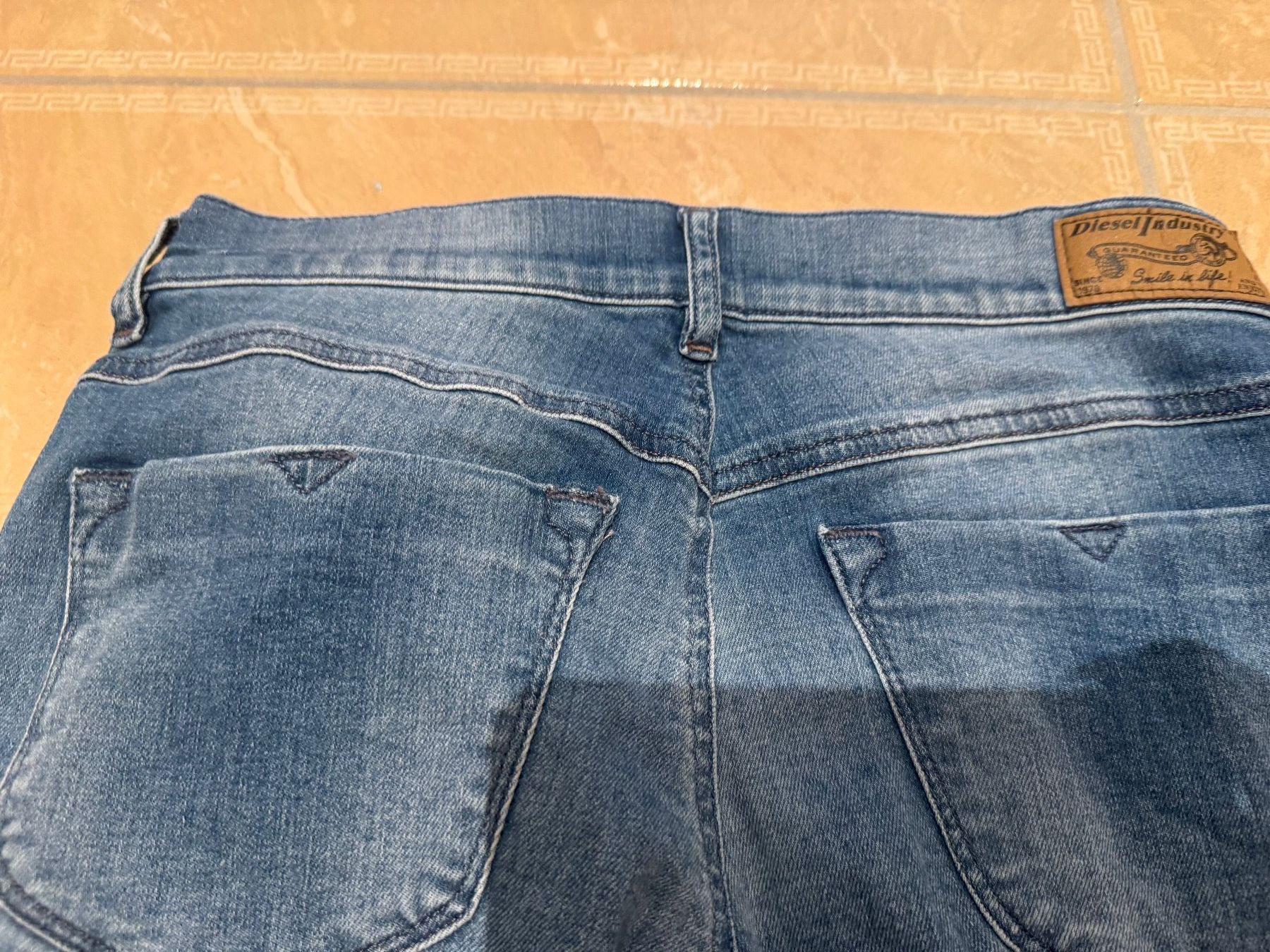 Jeans: Diesel coole NWT 3/4 Hose, 26 – Usato da Klingnau venduto da Markus14 4