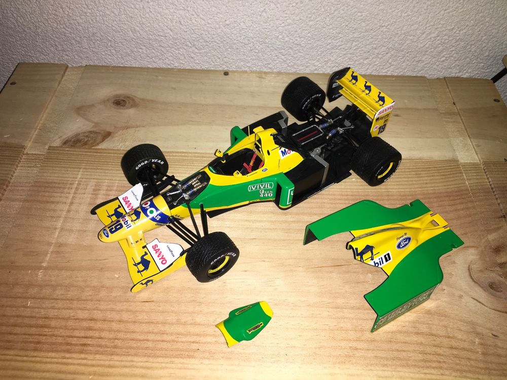Miniature Minichamps 1/18 – Benetton B192 – F1 1992 – Vainqueur Belgique – Schumacher