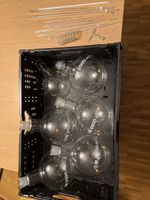 Rundkolben mit Pipetten + Labor Zubehör