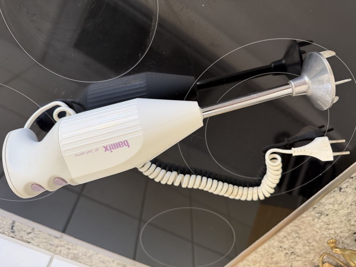 Bamix Elettrodomestici da cucina: Stabmixer Bamix M200 weiss 200W – Usato da Zürich venduto da sne.swiss 7