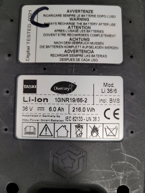 TASKI AERO BP Rückenstaubsauger Akku (Gebraucht) in Lütisburg- Station ...