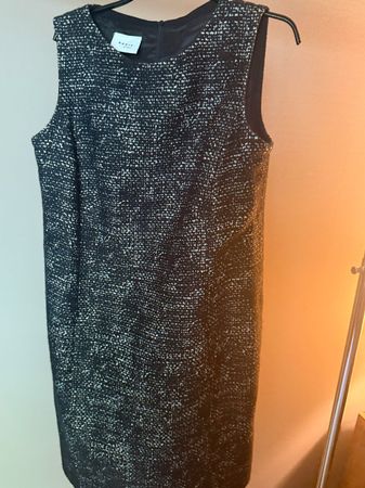 Akris Punto FR 44 / D 42 Winter Etui Kleid