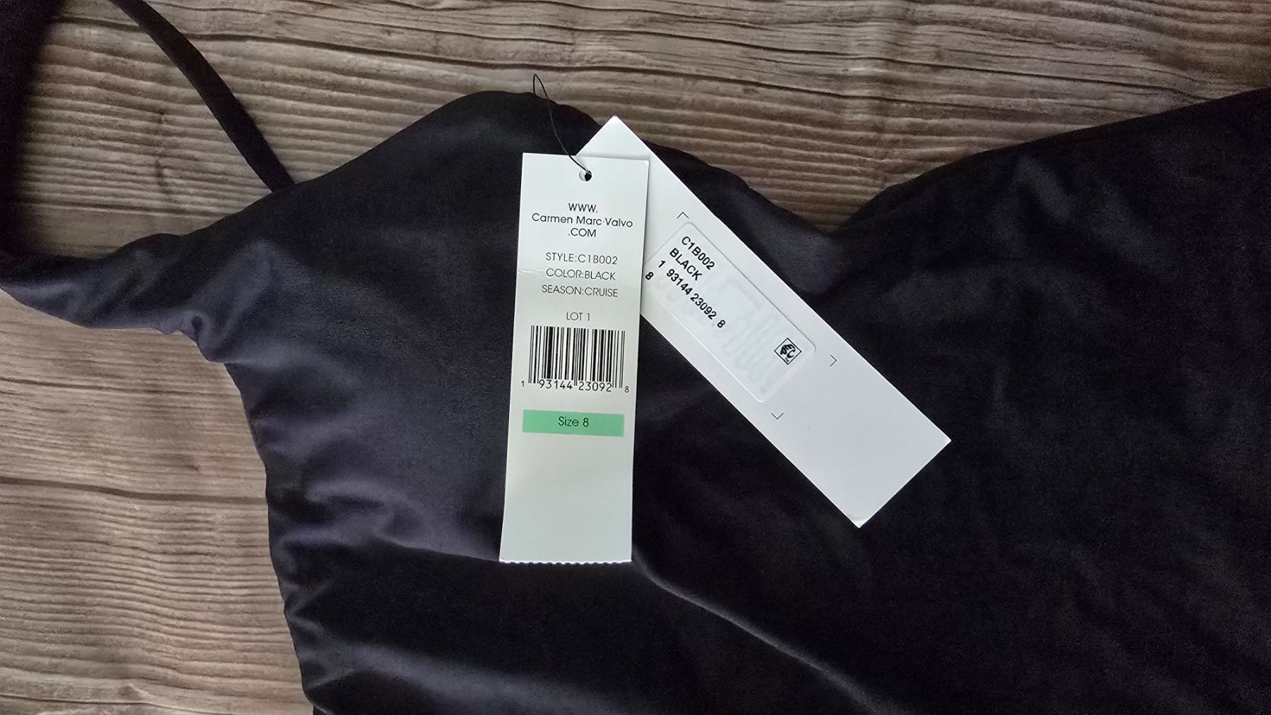 Badekleider & Bikinis: 🏷️ Carmen Marc Valvo Badeanzug - M - schwarz – Neu und originalverpackt aus Thalwil von VitaMini 1