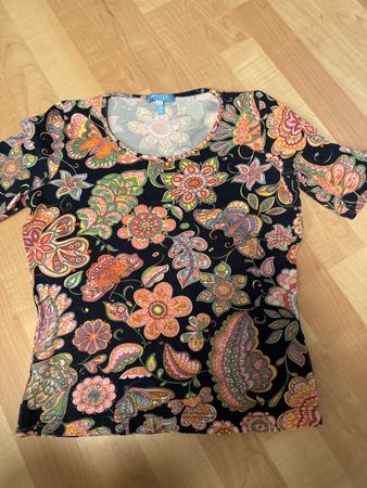 Escada Sport Shirt Gr. 38, farbenfroher Print