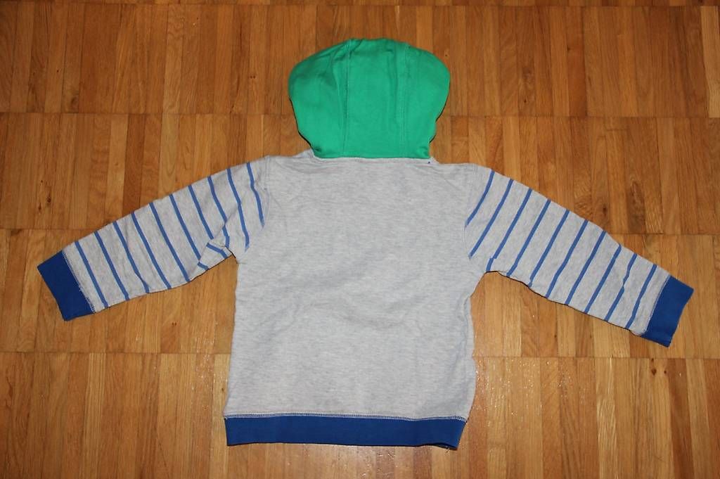 Maglioni & Felpe: Pullover (Motiv Helikopter) in der Gr. 98 – Usato da Zürich venduto da Mola80 1