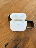 APPLE AirPods 4 Charging Case ANC