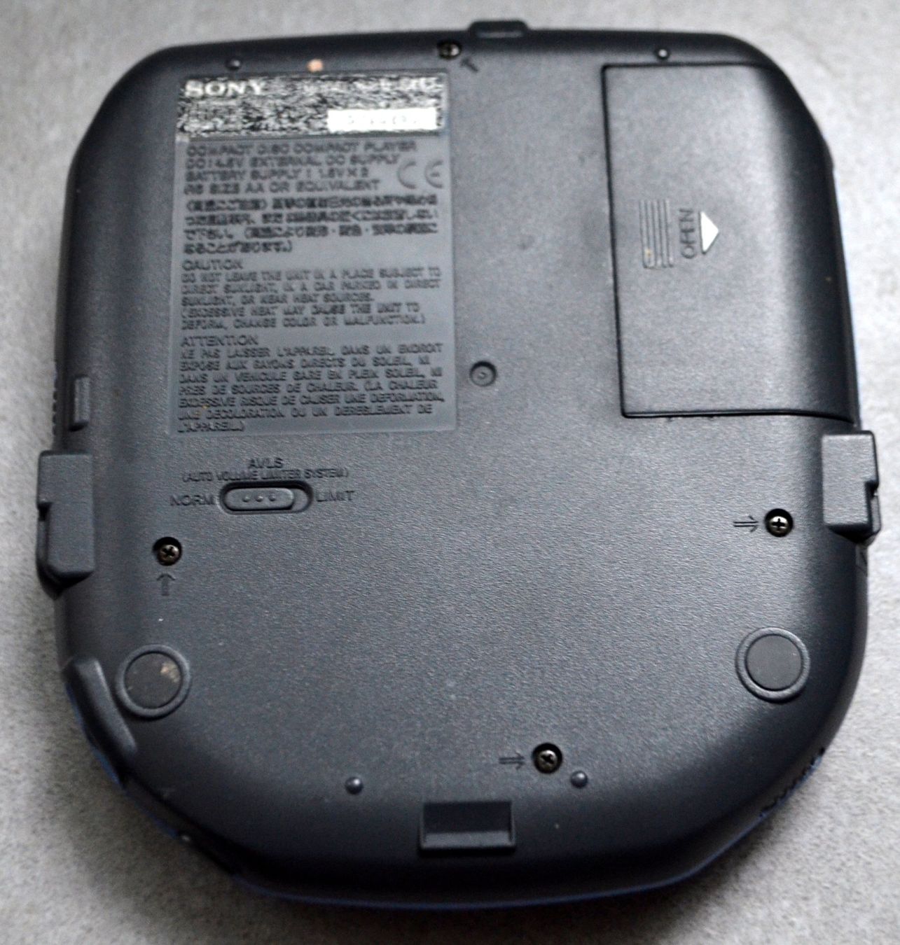 Philips Lecteur media portable: Sony D-E443 Discman – D'occasion à Collonges par arashee 4