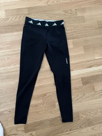 Adidas Techfit Winter Lauftights, Grösse M, Schwarz