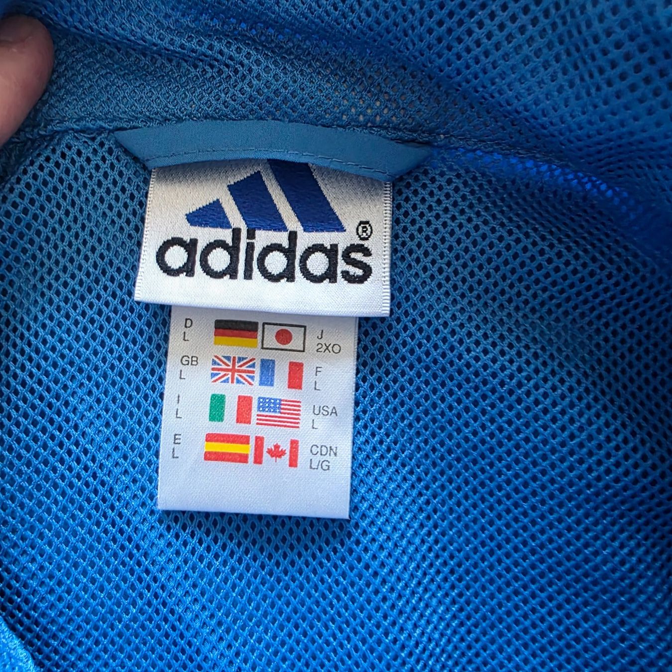 Adidas Giacche: Adidas Windjacke blau Grösse L – Usato da Bern venduto da TMYZ 1