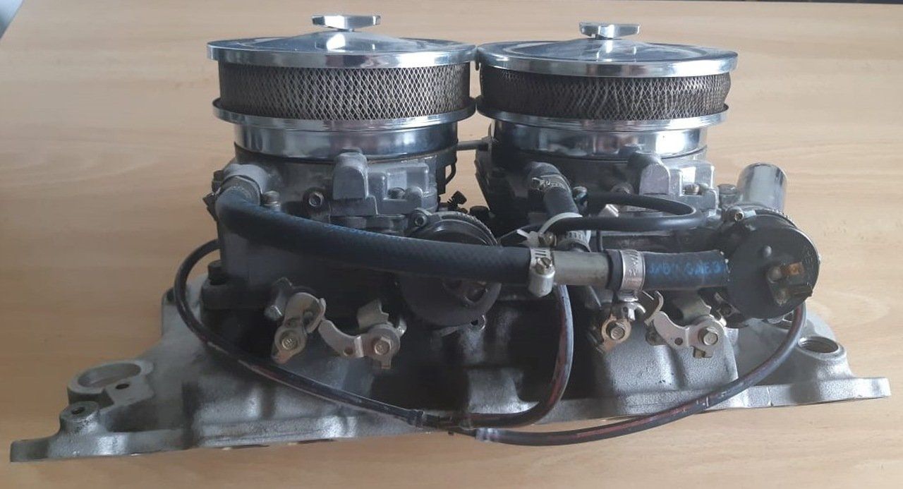 Chevrolet Tutti pezzi di ricambio auto: Ansaugspinne mit 2x 4fach Vergaser  GM – Usato da Niedergösgen venduto da usc_8fsx 4